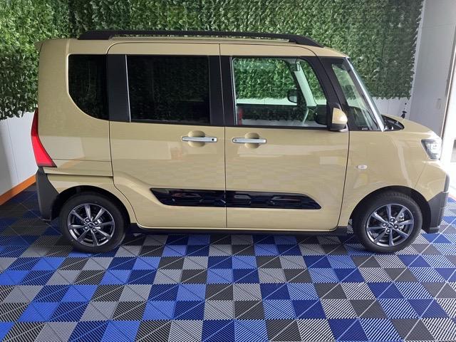 タントファンクロス両側電動スライドドア・コーナーセンサー・プッシュボタンスタート・ステアリングスイッチ・オートエアコン・キーフリー・ベンチシート・シートヒーター・アルミホイール・バックカメラ対応・パワーウィンドウ（佐賀県）の中古車