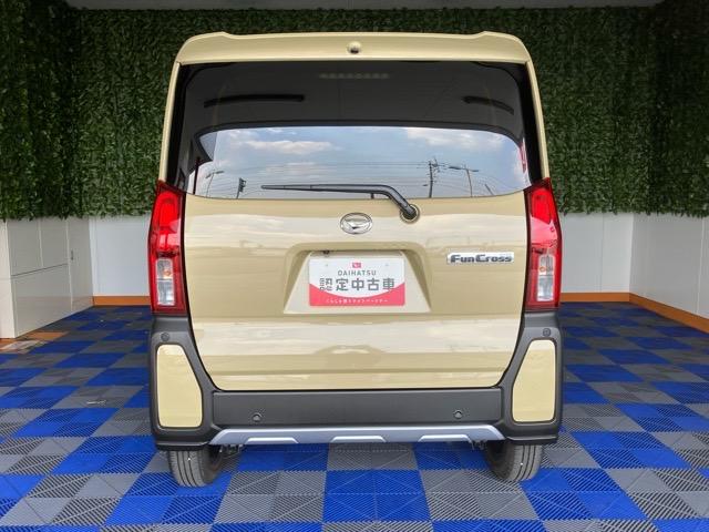 タントファンクロス両側電動スライドドア・コーナーセンサー・プッシュボタンスタート・ステアリングスイッチ・オートエアコン・キーフリー・ベンチシート・シートヒーター・アルミホイール・バックカメラ対応・パワーウィンドウ（佐賀県）の中古車