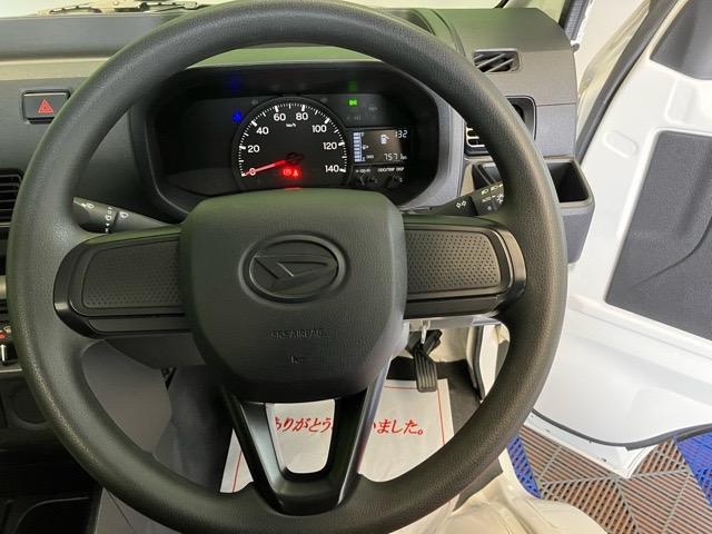 ハイゼットトラックスタンダード　農用スペシャル４ＷＤ・ＭＴ車・衝突回避・作業灯・ＡＭ／ＦＭラジオ・コーナーセンサー・エコアイドル・エアコン（佐賀県）の中古車