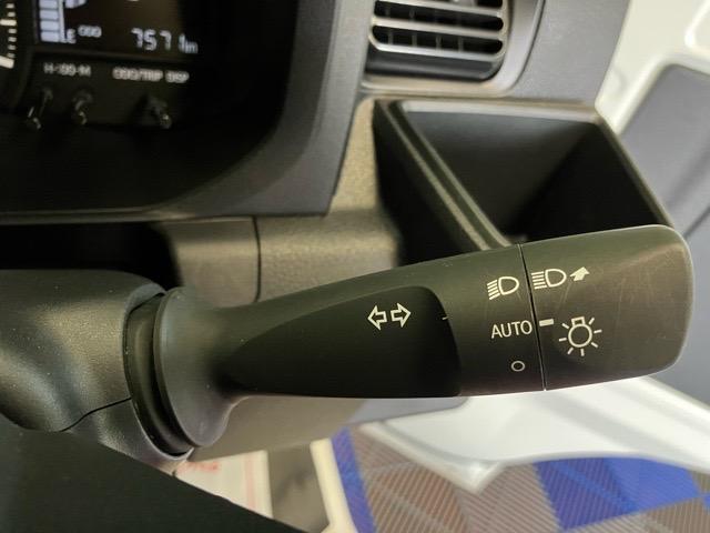 ハイゼットトラックスタンダード　農用スペシャル４ＷＤ・ＭＴ車・衝突回避・作業灯・ＡＭ／ＦＭラジオ・コーナーセンサー・エコアイドル・エアコン（佐賀県）の中古車