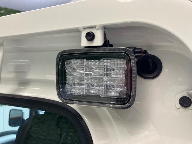 ハイゼットトラックスタンダード　農用スペシャル４ＷＤ・ＭＴ車・衝突回避・作業灯・ＡＭ／ＦＭラジオ・コーナーセンサー・エコアイドル・エアコン（佐賀県）の中古車