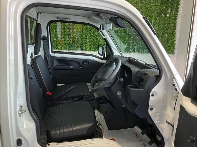 ハイゼットトラックスタンダード　農用スペシャル４ＷＤ・ＭＴ車・衝突回避・作業灯・ＡＭ／ＦＭラジオ・コーナーセンサー・エコアイドル・エアコン（佐賀県）の中古車