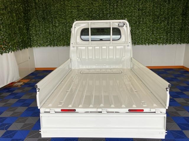 ハイゼットトラックスタンダード　農用スペシャル４ＷＤ・ＭＴ車・衝突回避・作業灯・ＡＭ／ＦＭラジオ・コーナーセンサー・エコアイドル・エアコン（佐賀県）の中古車