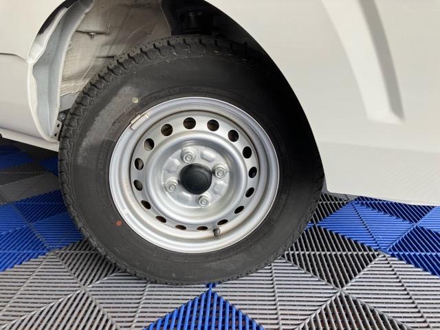 ハイゼットトラックスタンダード　農用スペシャル４ＷＤ・ＭＴ車・衝突回避・作業灯・ＡＭ／ＦＭラジオ・コーナーセンサー・エコアイドル・エアコン（佐賀県）の中古車