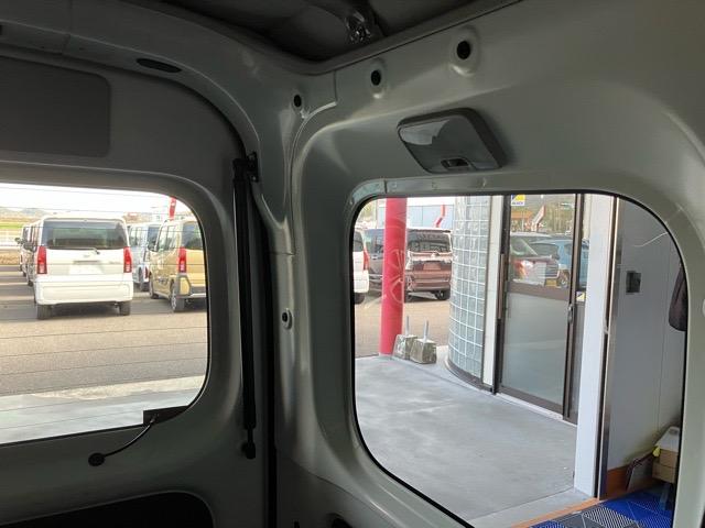 ハイゼットカーゴＤＸ２ＷＤ・ＣＶＴ車・衝突回避・ドラレコ・ナビ・両側スライドドア・エコアイドル・コーナーセンサー・キーレスエントリー・エアコン（佐賀県）の中古車