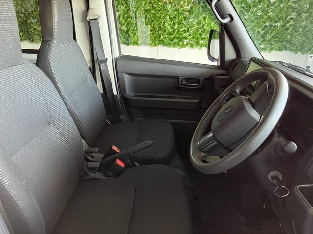 ハイゼットカーゴＤＸ２ＷＤ・ＣＶＴ車・衝突回避・ドラレコ・ナビ・両側スライドドア・エコアイドル・コーナーセンサー・キーレスエントリー・エアコン（佐賀県）の中古車