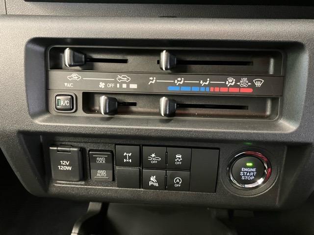 ハイゼットトラックジャンボエクストラ４ＷＤ・ＣＶＴ車・衝突回避・作業灯・コーナーセンサー・プッシュボタンスタート・キーフリーシステム・エコアイドル・エアコン・パワーウィンドウ（佐賀県）の中古車