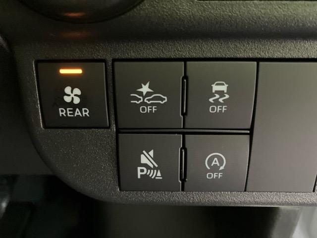 ハイゼットカーゴアトレースローパー福祉車両・電動ウインチ・２ＷＤ・ＣＶＴ車・衝突回避・両側電動スライドドア・プッシュボタンスタート・エコアイドル・コーナーセンサー・オートエアコン・キーフリーシステム・パワーウィンドウ（佐賀県）の中古車