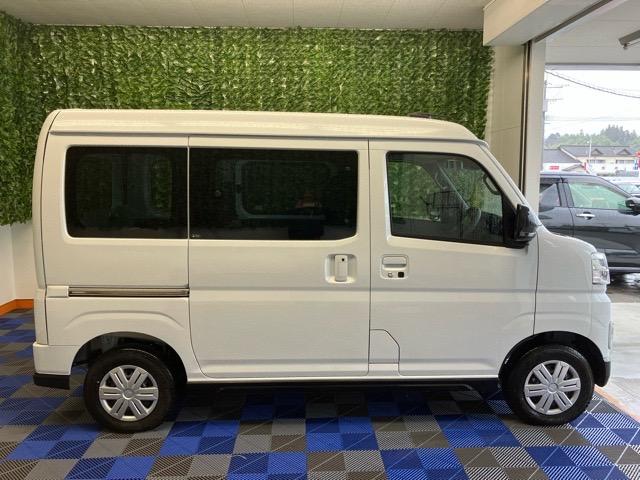 ハイゼットカーゴアトレースローパー福祉車両・電動ウインチ・２ＷＤ・ＣＶＴ車・衝突回避・両側電動スライドドア・プッシュボタンスタート・エコアイドル・コーナーセンサー・オートエアコン・キーフリーシステム・パワーウィンドウ（佐賀県）の中古車