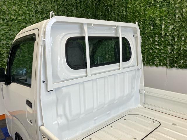 ハイゼットトラックスタンダード４ＷＤ・ＭＴ車・衝突回避・ＡＭ／ＦＭラジオ・コーナーセンサー・エコアイドル・エアコン（佐賀県）の中古車