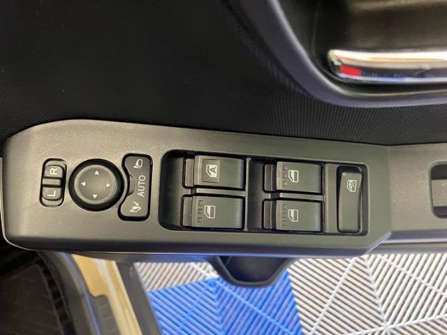 タフトＧ　ダーククロムベンチャーコーナーセンサー・プッシュボタンスタート・ステアリングスイッチ・オートエアコン・キーフリー・ベンチシート・シートヒーター・アルミホイール・バックカメラ対応・パワーウィンドウ（佐賀県）の中古車