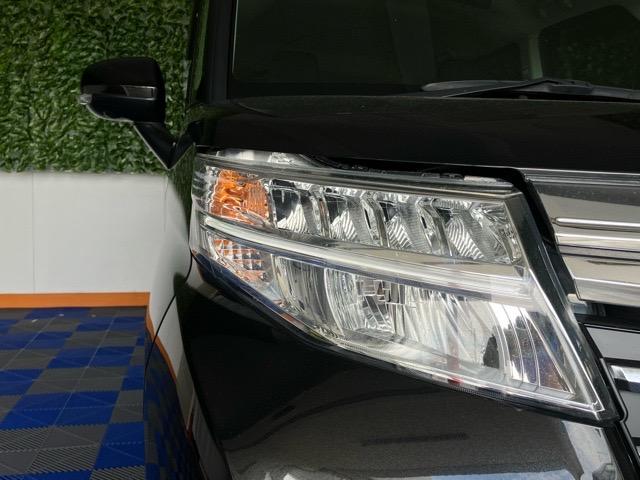 トールカスタムＧ　ターボ　ＳＡIII両側電動スライドドア・パノラマモニター・プッシュボタンスタート・ステアリングスイッチ・オートエアコン・キーフリーシステム・ウォークスルー・アルミホイール・パワーウィンドウ（佐賀県）の中古車