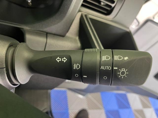 ハイゼットトラックジャンボエクストラ４ＷＤ・ＣＶＴ車・衝突回避・作業灯・プッシュボタンスタート・キーフリーシステム・コーナーセンサー・エコアイドル・エアコン（佐賀県）の中古車