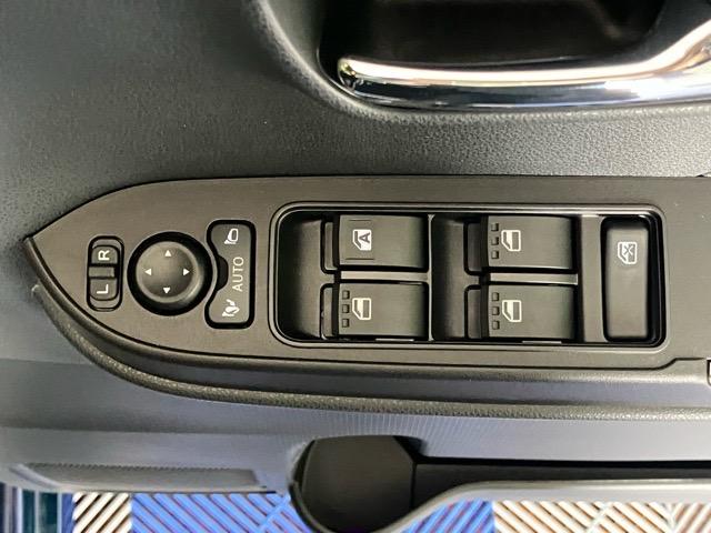 タントカスタムX両側電動スライドドア・ディスプレイオーディオ・バックモニター・プッシュボタンスタート・ステアリングスイッチ・キーフリー・ベンチシート・コーナーセンサー・アルミホイール・シートヒーター・パワーウィンドウ(佐賀県)の中古車