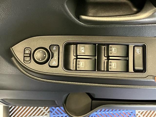 タントファンクロス両側電動スライドドア・コーナーセンサー・プッシュボタンスタート・ステアリングスイッチ・オートエアコン・キーフリー・ベンチシート・シートヒーター・アルミホイール・全周囲カメラ対応・パワーウィンドウ（佐賀県）の中古車