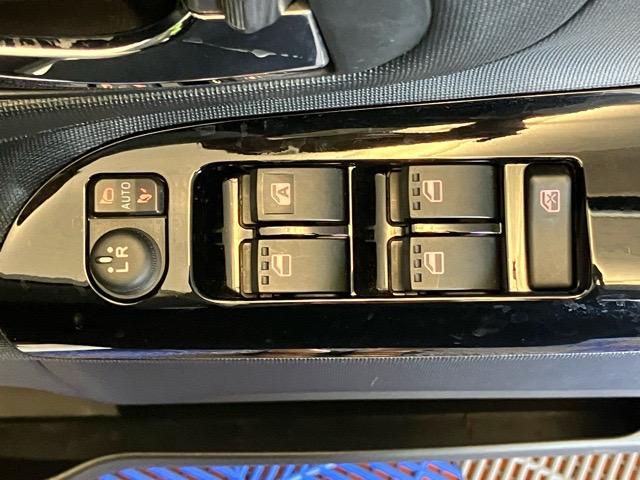 ムーヴキャンバスＧブラックアクセントリミテッド　ＳＡIII両側電動スライドドア・ＥＴＣ・パノラマモニター・プッシュボタンスタート・ステアリングスイッチ・オートエアコン・キーフリー・ベンチシート・パワーウィンドウ（佐賀県）の中古車