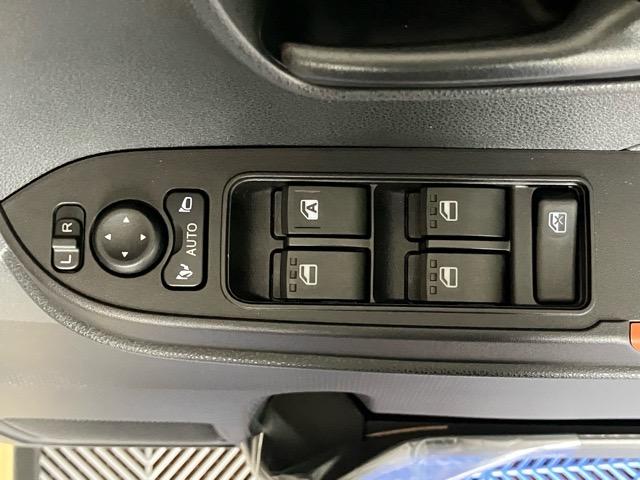 タントファンクロス両側電動スライドドア・プッシュボタンスタート・ステアリングスイッチ・オートエアコン・キーフリーシステム・シートヒーター・バックカメラ対応・アルミホイール・パワーウィンドウ（佐賀県）の中古車