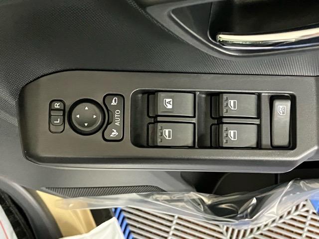 タフトＧ　クロムベンチャーコーナーセンサー・プッシュボタンスタート・ステアリングスイッチ・オートエアコン・キーフリー・アルミホイール・シートヒーター・パワーウィンドウ（佐賀県）の中古車