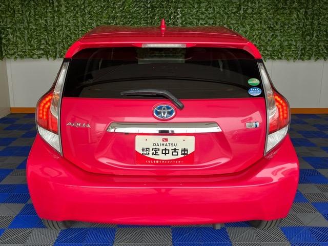 アクアＳ外装ワケあり車・バックモニター・プッシュボタンスタート・ステアリングスイッチ・オートエアコン・キーフリー・パワーウィンドウ（佐賀県）の中古車