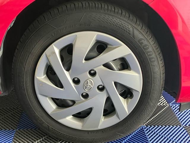 アクアＳ外装ワケあり車・バックモニター・プッシュボタンスタート・ステアリングスイッチ・オートエアコン・キーフリー・パワーウィンドウ（佐賀県）の中古車