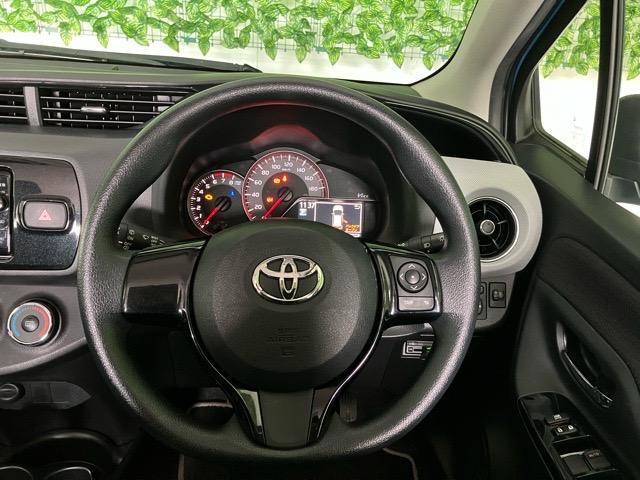 ヴィッツ１．３Ｆ　スマートスタイルＥＴＣ・バックモニター・ステアリングスイッチ・プッシュボタンスタート・エアコン・キーフリー・パワーウィンドウ（佐賀県）の中古車