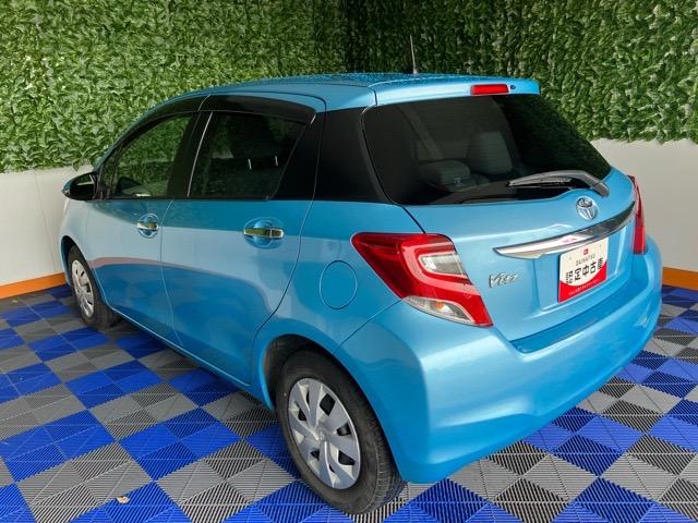 ヴィッツ１．３Ｆ　スマートスタイルＥＴＣ・バックモニター・ステアリングスイッチ・プッシュボタンスタート・エアコン・キーフリー・パワーウィンドウ（佐賀県）の中古車