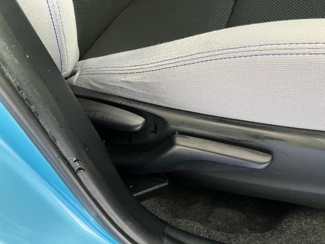 ヴィッツ１．３Ｆ　スマートスタイルＥＴＣ・バックモニター・ステアリングスイッチ・プッシュボタンスタート・エアコン・キーフリー・パワーウィンドウ（佐賀県）の中古車