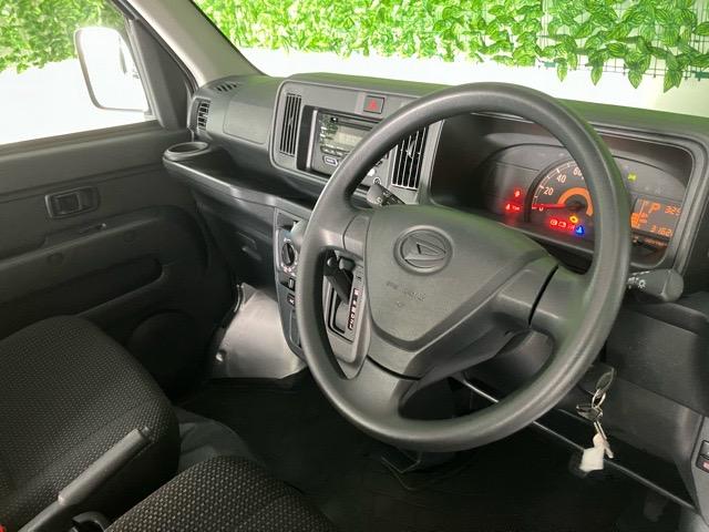 ハイゼットカーゴデラックスＳＡIII外装ワケあり車・２ＷＤ・ＡＴ車・衝突回避・ＣＤオーディオ・両側スライドドア・エコアイドル・オートハイビーム・エアコン（佐賀県）の中古車