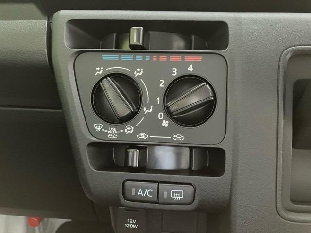 ハイゼットカーゴＤＸ２ＷＤ・ＣＶＴ車・衝突回避・ＡＭ／ＦＭラジオ・両側スライドドア・エコアイドル・コーナーセンサー・エアコン（佐賀県）の中古車