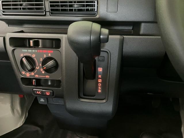 ハイゼットカーゴＤＸ２ＷＤ・ＣＶＴ車・衝突回避・ＡＭ／ＦＭラジオ・両側スライドドア・エコアイドル・コーナーセンサー・エアコン（佐賀県）の中古車