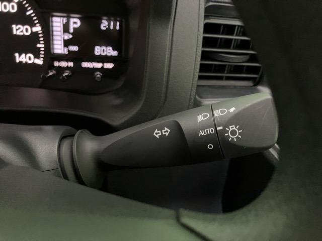 ハイゼットカーゴＤＸ２ＷＤ・ＣＶＴ車・衝突回避・ＡＭ／ＦＭラジオ・両側スライドドア・エコアイドル・コーナーセンサー・エアコン（佐賀県）の中古車