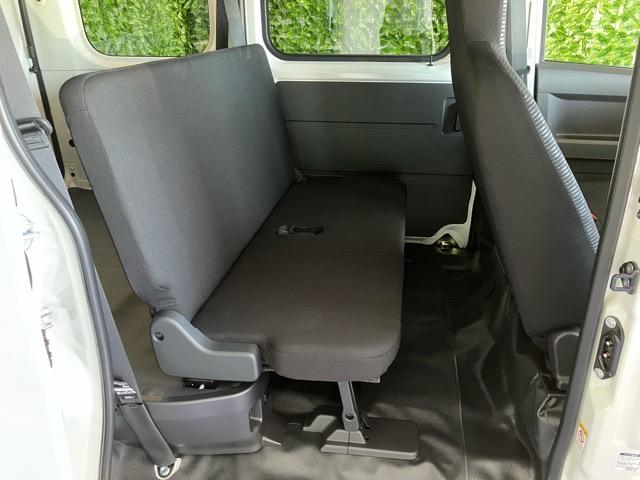 ハイゼットカーゴＤＸ２ＷＤ・ＣＶＴ車・衝突回避・ＡＭ／ＦＭラジオ・両側スライドドア・エコアイドル・コーナーセンサー・エアコン（佐賀県）の中古車