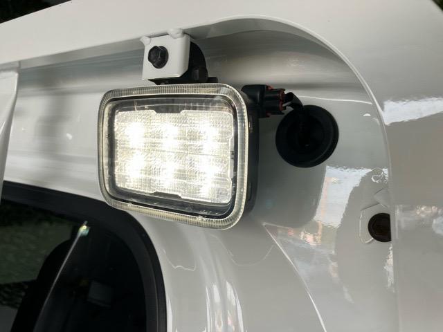 ハイゼットトラックＥＸＴ外装ワケあり車・２ＷＤ・ＣＶＴ車・衝突回避・作業灯・プッシュボタンスタート・ＣＤオーディオ・コーナーセンサー・エコアイドル・エアコン・アルミホイール・パワーウィンドウ（佐賀県）の中古車