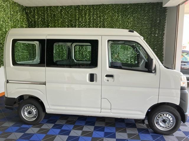 ハイゼットカーゴスペシャル２ＷＤ・ＣＶＴ車・衝突回避・ＡＭ／ＦＭラジオ・両側スライドドア・エコアイドル・コーナーセンサー・エアコン（佐賀県）の中古車