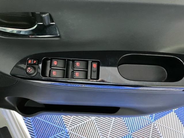 タントカスタムＲＳ　トップエディションＶＳ　ＳＡIII両側電動スライドドア・ドラレコ・パノラマモニター・プッシュボタンスタート・ステアリングスイッチ・オートエアコン・キーフリー・運転席シートヒーター・パワーウィンドウ（佐賀県）の中古車