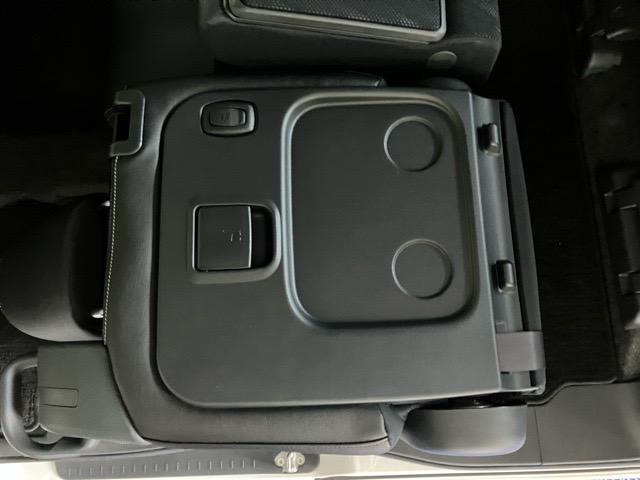 タントカスタムＲＳ　トップエディションＶＳ　ＳＡIII両側電動スライドドア・ドラレコ・パノラマモニター・プッシュボタンスタート・ステアリングスイッチ・オートエアコン・キーフリー・運転席シートヒーター・パワーウィンドウ（佐賀県）の中古車