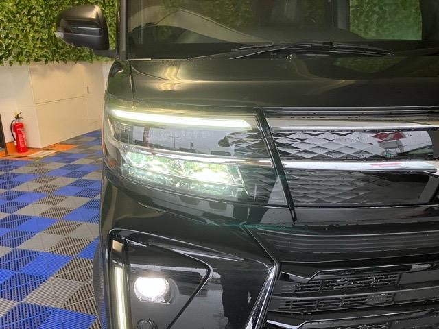 タントカスタムＲＳ両側電動スライドドア・プッシュボタンスタート・ステアリングスイッチ・オートエアコン・キーフリー・コーナーセンサー・ベンチシート・シートヒーター・パワーウィンドウ（佐賀県）の中古車