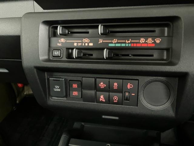 ハイゼットトラックスタンダード4WD・CVT車・衝突回避・AM/FMラジオ・エコアイドル・コーナーセンサー・エアコン(佐賀県)の中古車