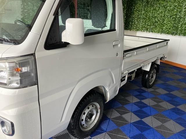 ハイゼットトラックEXTアウトレット車・4WD・MT車・ナビ・作業灯・ハイロー切替・エアコン・キーレスエントリー・パワーウィンドウ(佐賀県)の中古車