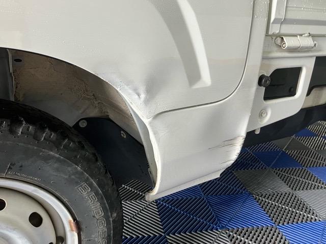 ハイゼットトラックEXTアウトレット車・4WD・MT車・ナビ・作業灯・ハイロー切替・エアコン・キーレスエントリー・パワーウィンドウ(佐賀県)の中古車