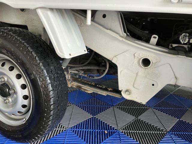 ハイゼットトラックEXTアウトレット車・4WD・MT車・ナビ・作業灯・ハイロー切替・エアコン・キーレスエントリー・パワーウィンドウ(佐賀県)の中古車