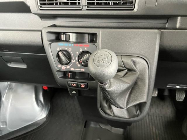 ハイゼットカーゴDX2WD・MT車・衝突回避・AM/FMラジオ・両側スライドドア・エコアイドル・コーナーセンサー・エアコン(佐賀県)の中古車