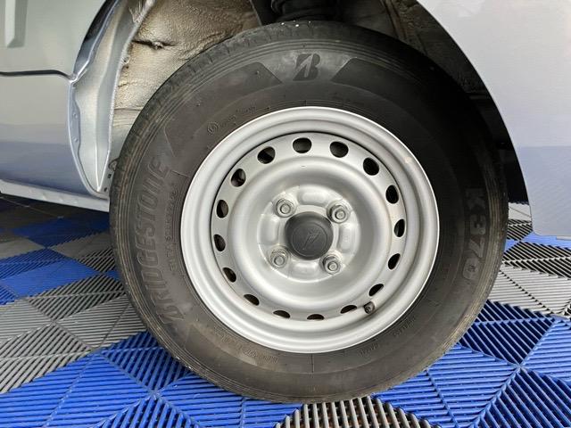 ハイゼットトラックジャンボSAIIIt外装ワケあり車・2WD・CVT車・衝突回避・AM/FMラジオ・コーナーセンサー・キーレスエントリー・エコアイドル・エアコン(佐賀県)の中古車