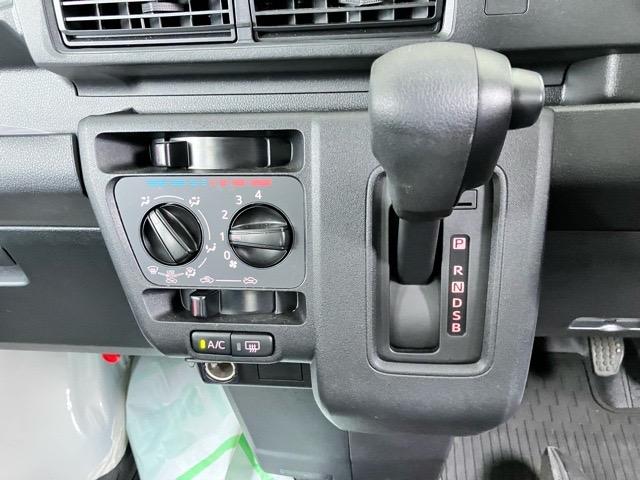 ハイゼットカーゴＤＸ２ＷＤ・ＣＶＴ車・衝突回避・ＡＭ／ＦＭラジオ・両側スライドドア・エコアイドル・コーナーセンサー・エアコン（佐賀県）の中古車