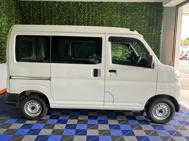 ハイゼットカーゴＤＸ２ＷＤ・ＣＶＴ車・衝突回避・ＡＭ／ＦＭラジオ・両側スライドドア・エコアイドル・コーナーセンサー・エアコン（佐賀県）の中古車