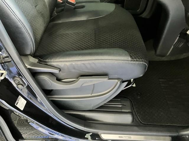 タントカスタムＲＳアウトレット車・両側電動スライドドア・ＥＴＣ・ドラレコ・パノラマモニター・プッシュボタンスタート・ステアリングスイッチ・オートエアコン・キーフリー・アルミホイール・ベンチシート・パワーウィンドウ（佐賀県）の中古車