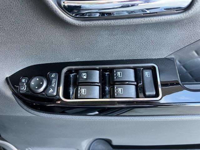 タントカスタムＲＳアウトレット車・両側電動スライドドア・ＥＴＣ・ドラレコ・パノラマモニター・プッシュボタンスタート・ステアリングスイッチ・オートエアコン・キーフリー・アルミホイール・ベンチシート・パワーウィンドウ（佐賀県）の中古車