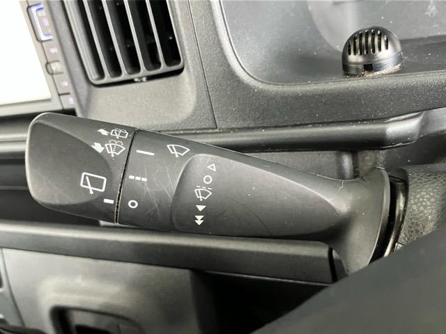 ハイゼットカーゴクルーズＳＡIII外装ワケあり車・２ＷＤ・ＡＴ車・ドラレコ・バックモニター・衝突回避・両側スライドドア・エコアイドル・オートハイビーム・エアコン・キーレスエントリー・パワーウィンドウ（佐賀県）の中古車