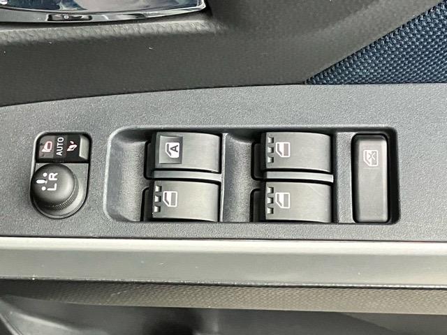 トールカスタムG外装ワケあり車・両側電動スライドドア・パノラマモニター・後席モニター・プッシュボタンスタート・ステアリングスイッチ・オートエアコン・キーフリー・アルミホイール・ウォークスルー・パワーウィンドウ(佐賀県)の中古車