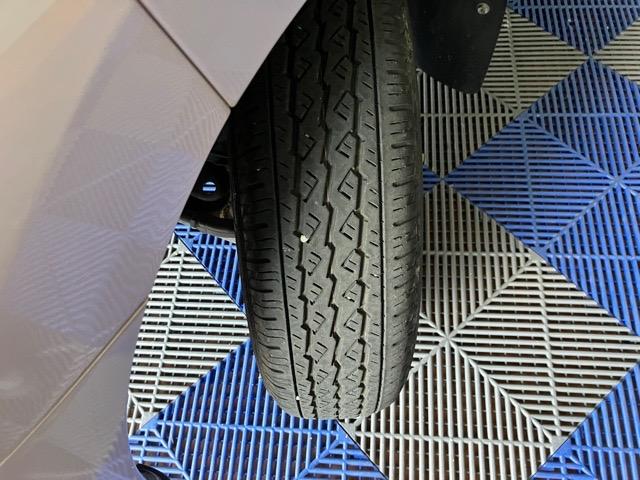 ハイゼットカーゴデラックスSAIII2WD・AT車・衝突回避・AM/FMラジオ・両側スライドドア・エコアイドル・オートハイビーム・エアコン・パワーウィンドウ(佐賀県)の中古車